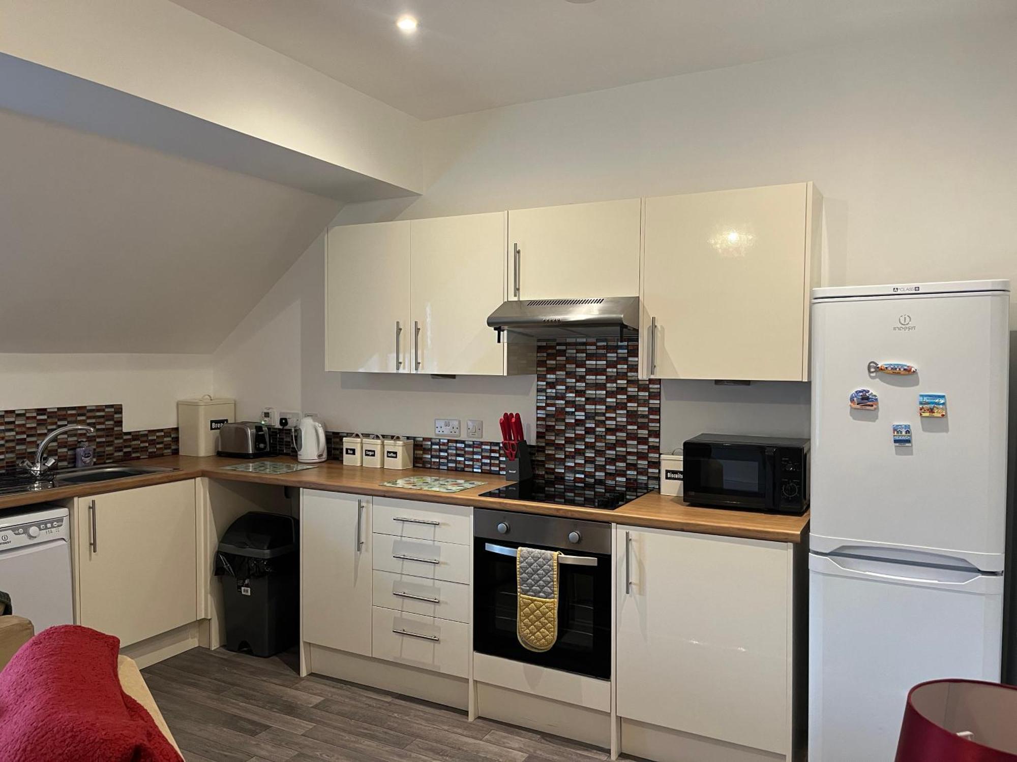 Apartment 8 At 19 Brooklands ฟายลี ภายนอก รูปภาพ